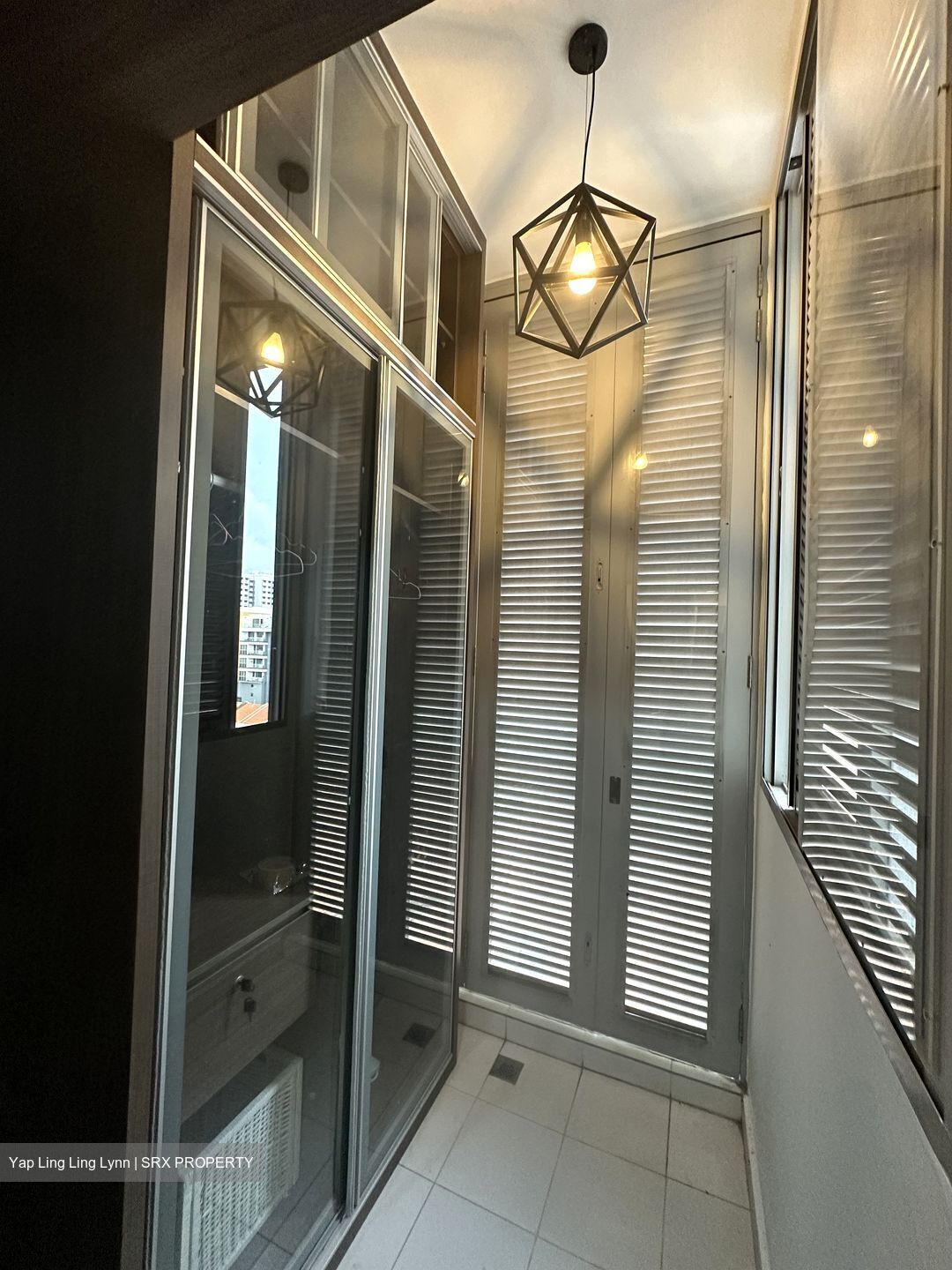 # 1 Loft (D14), Apartment #608136131